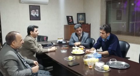 تصویر جلسه هم اندیشی