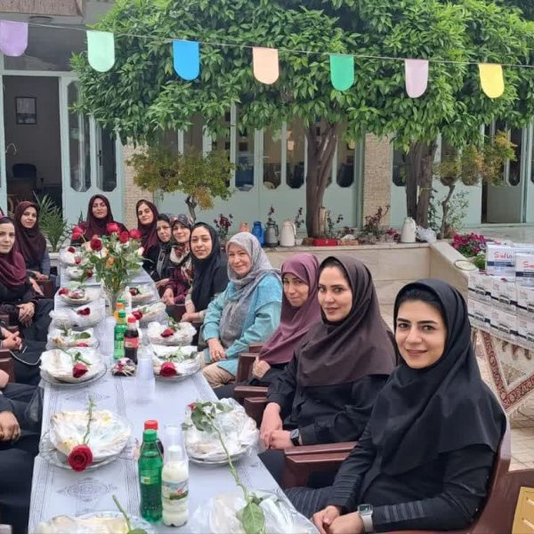 روز معلم در مدرسه دخترانه متوسطه اول اطهار